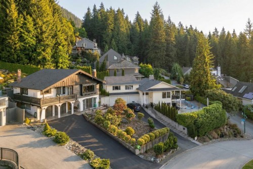 5508 Molina Road, North Vancouver, BC 