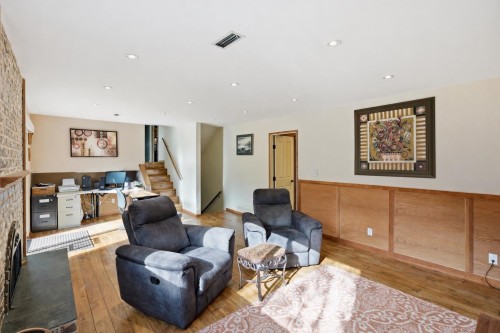 526 Yale Road, Port Moody, BC 