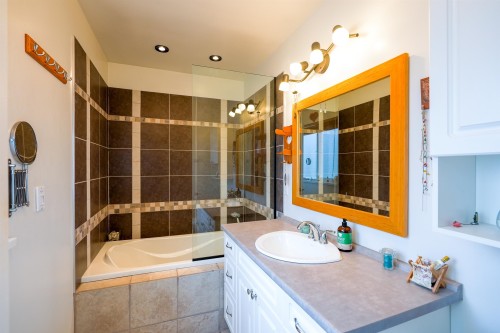 526 Yale Road, Port Moody, BC 