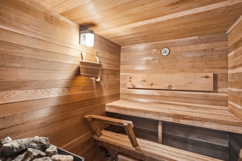 526 Yale Road, Port Moody, BC 