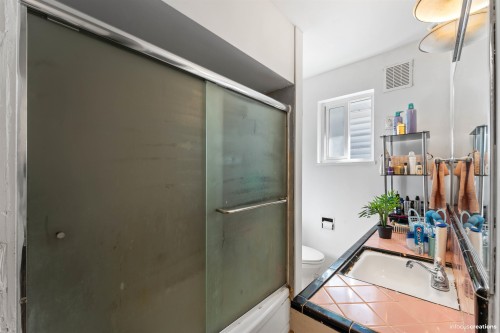 7373 Culloden Street, Vancouver, BC 