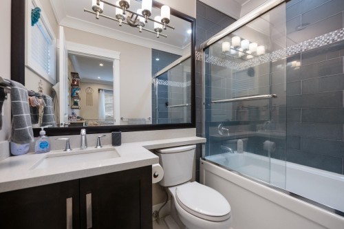 2798 19Th Avenue W, Vancouver, BC 