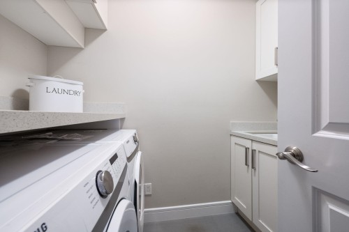 2798 19Th Avenue W, Vancouver, BC 