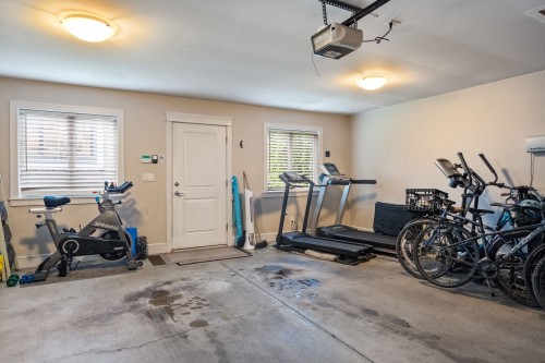 2798 19Th Avenue W, Vancouver, BC 