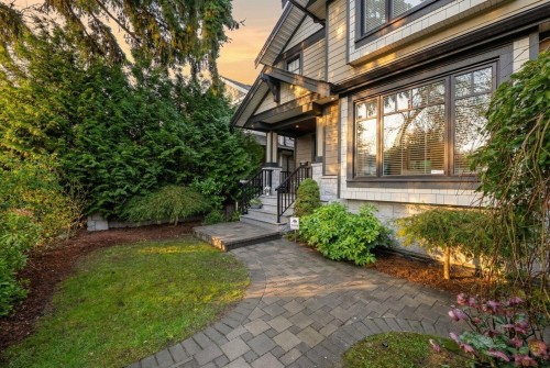 2798 19Th Avenue W, Vancouver, BC 