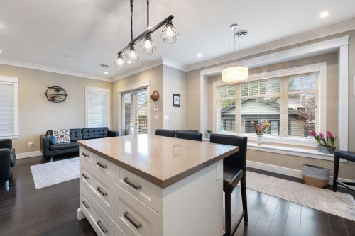 2798 19Th Avenue W, Vancouver, BC 