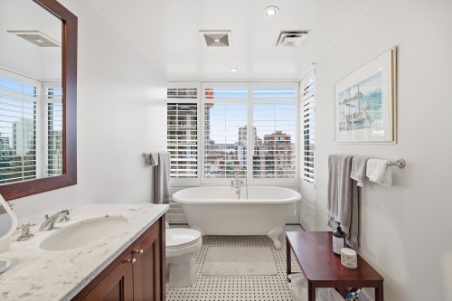 1602-1863 Alberni Street, Vancouver, BC 