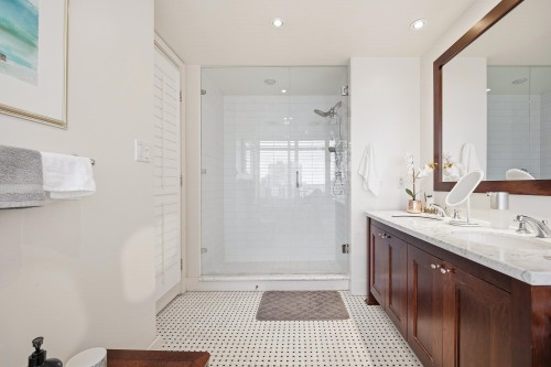 1602-1863 Alberni Street, Vancouver, BC 