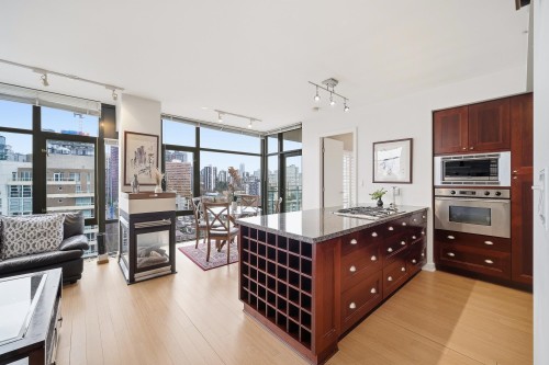 1602-1863 Alberni Street, Vancouver, BC 