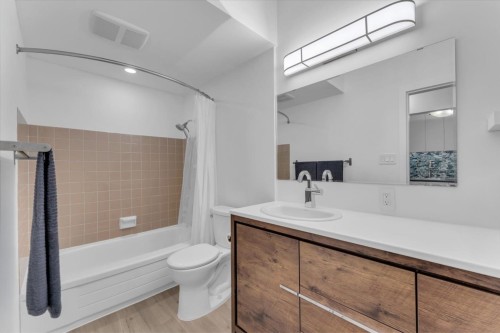 207-1655 Nelson Street, Vancouver, BC 