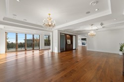 1118 Crestline Road  West Vancouver, BC V7S 2E4