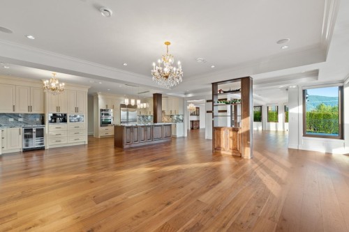 1118 Crestline Road, West Vancouver, BC 