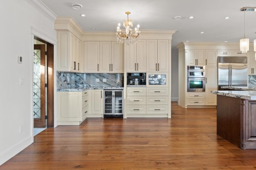 1118 Crestline Road, West Vancouver, BC 