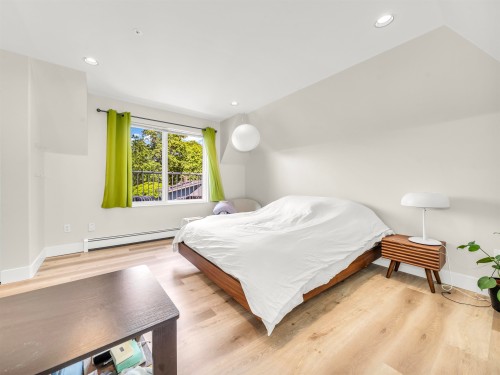 1089 King Edward Avenue E, Vancouver, BC 