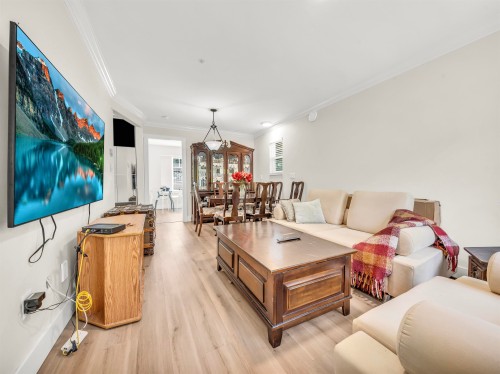 1089 King Edward Avenue E, Vancouver, BC 