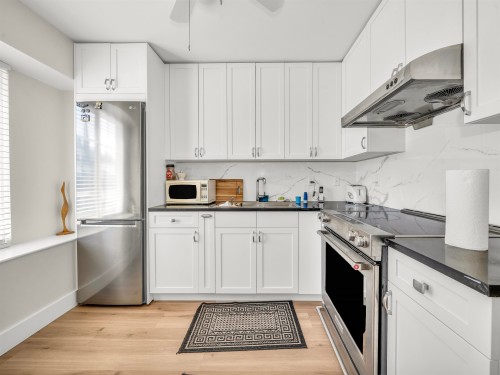 1089 King Edward Avenue E, Vancouver, BC 