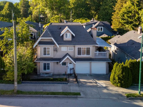 1089 King Edward Avenue E, Vancouver, BC 