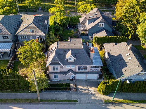 1089 King Edward Avenue E, Vancouver, BC 