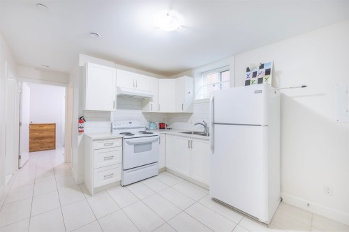 172 Ontario Place, Vancouver, BC 