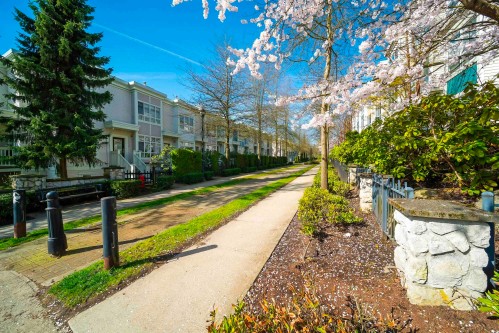 7313 Magnolia Terrace, Burnaby, BC 