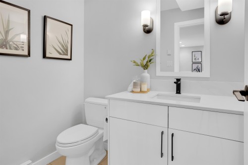 1455 Strathmore Mews, Vancouver, BC 