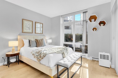 1455 Strathmore Mews, Vancouver, BC 