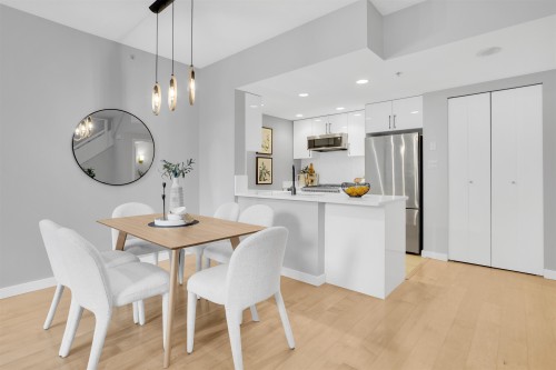 1455 Strathmore Mews, Vancouver, BC 