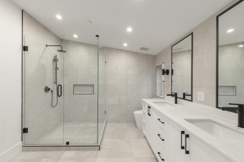 855 19Th Avenue E, Vancouver, BC 