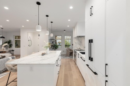 855 19Th Avenue E, Vancouver, BC 