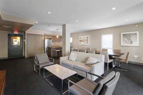 302-1182 16Th Street W, North Vancouver, BC 