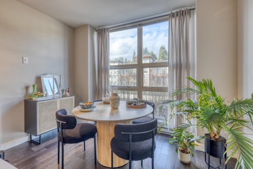 302-1182 16Th Street W, North Vancouver, BC 