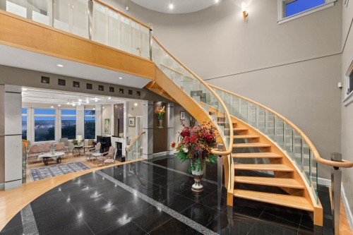 1128 Crestline Road, West Vancouver, BC 