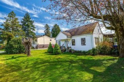 20606 113th Avenue  Maple Ridge, BC V2X 1E3