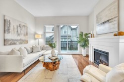 717 Premier Street  North Vancouver, BC V7J 0A5