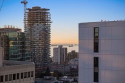 1007-1177 Hornby Street  Vancouver, BC V6Z 2E9