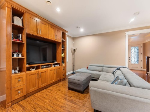 10071 No. 1 Road, Richmond, BC 