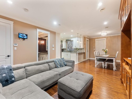 10071 No. 1 Road, Richmond, BC 