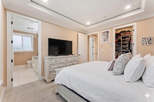 10071 No. 1 Road, Richmond, BC 
