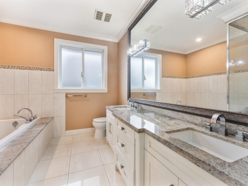 10071 No. 1 Road, Richmond, BC 