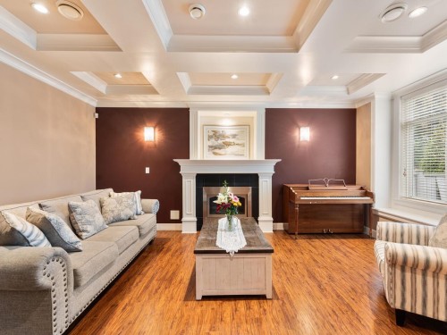 10071 No. 1 Road, Richmond, BC 