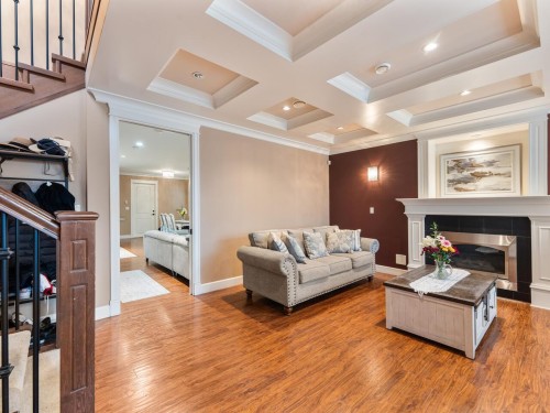 10071 No. 1 Road, Richmond, BC 