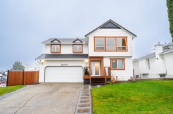 22878 Reid Avenue  Maple Ridge, BC V2X 9W9