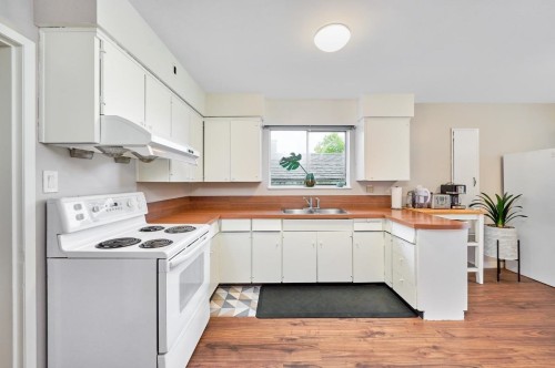 50 37Th Avenue E, Vancouver, BC 