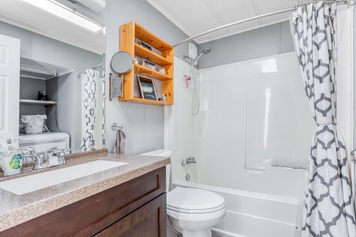 400A Sundance Crescent, West Vancouver, BC 