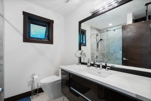 2643 Nelson Avenue, West Vancouver, BC 