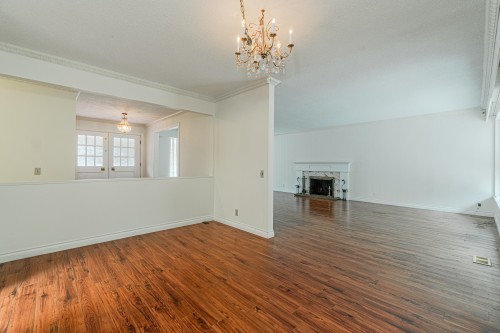 5725 Cranley Drive, West Vancouver, BC 