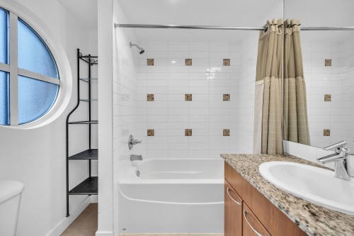 1468 Cedar Cottage Mews, Vancouver, BC 