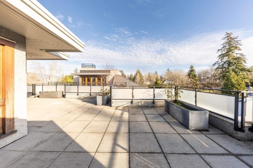 5922 Chancellor Boulevard, Vancouver, BC 