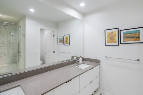 71-10388 No. 2 Road, Richmond, BC 