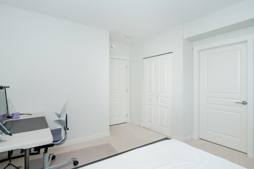 71-10388 No. 2 Road, Richmond, BC 